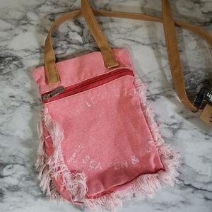 Lucky 7 USA crossbody zipper purse NWT